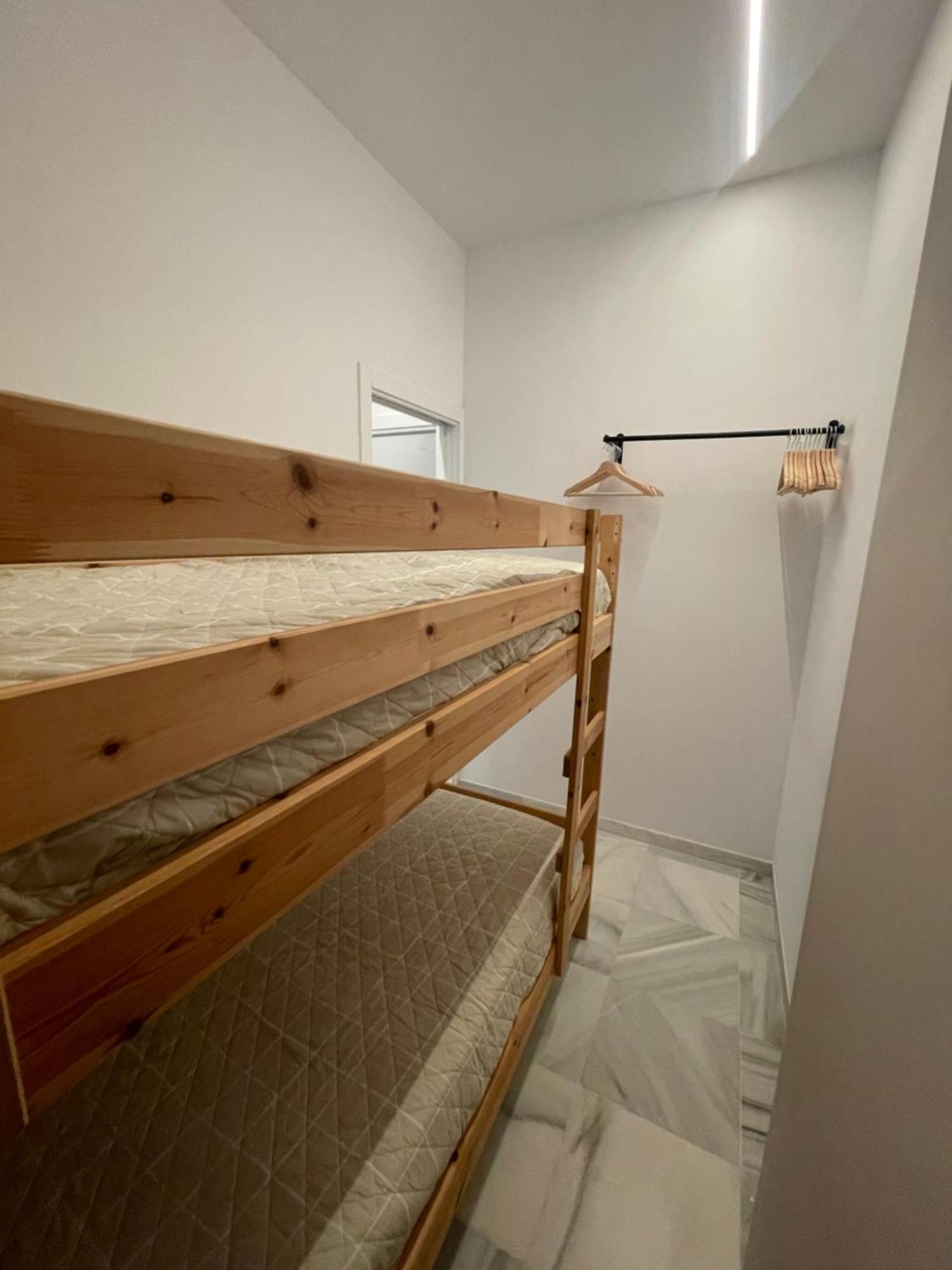Wish Suite Ponce De Leon เซบีญา ภายนอก รูปภาพ